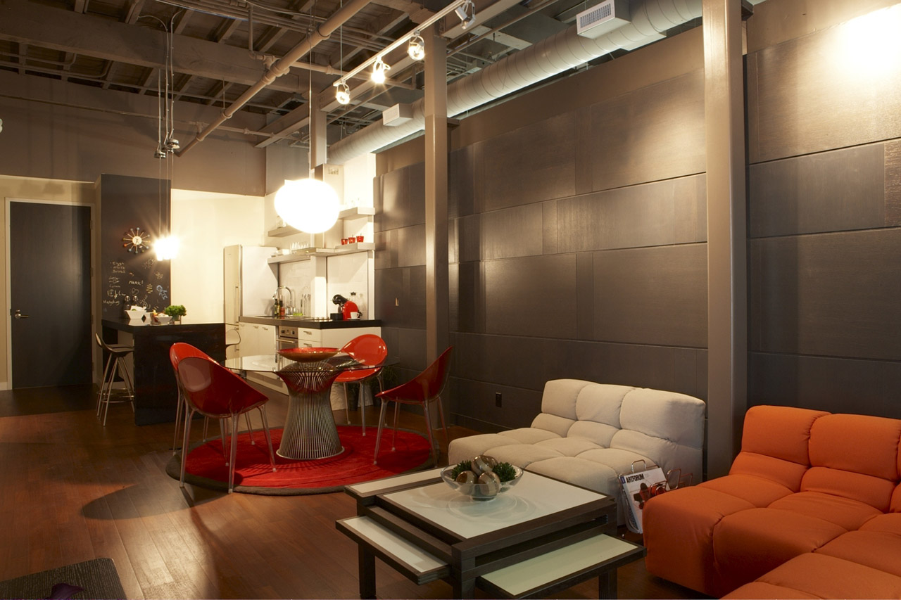 Fashion House Condon Sales Center